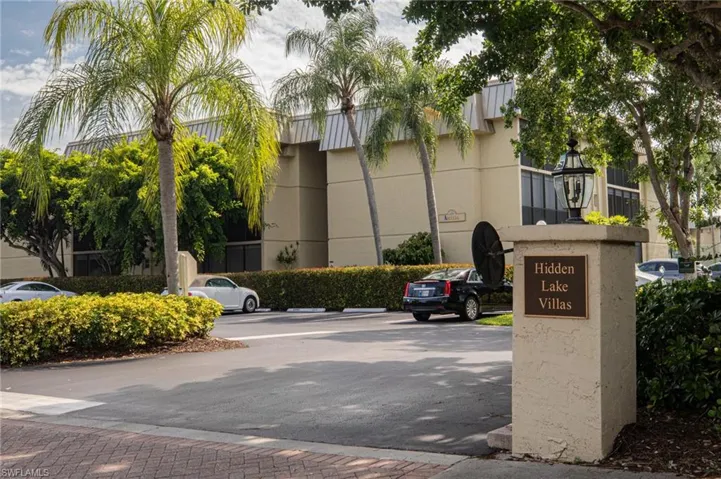 788 Park Shore Dr # F37, Naples, Florida 34103