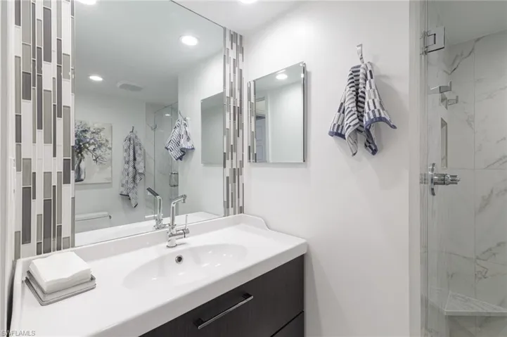 788 Park Shore Dr # F37, Naples, Florida 34103
