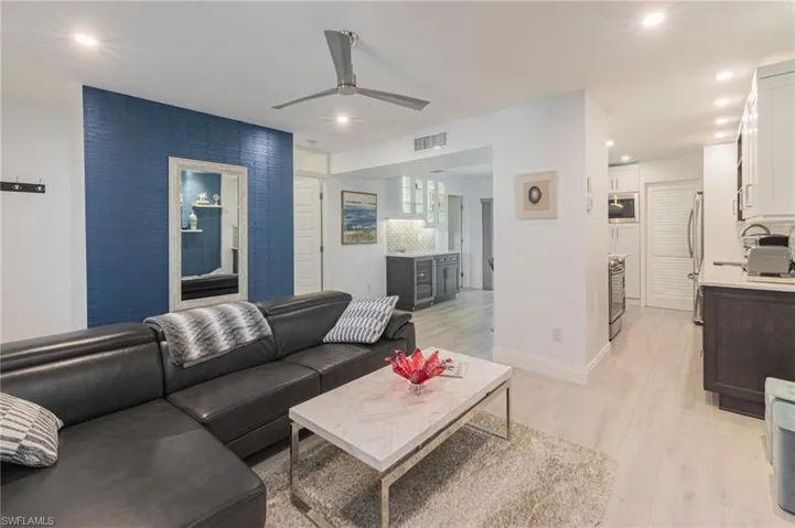 788 Park Shore Dr # F37, Naples, Florida 34103