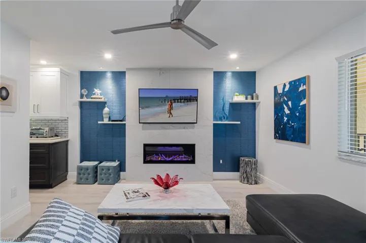 788 Park Shore Dr # F37, Naples, Florida 34103