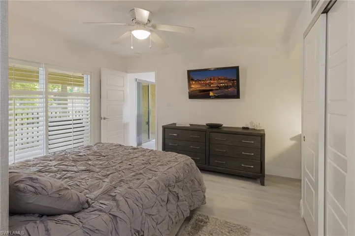 788 Park Shore Dr # F37, Naples, Florida 34103