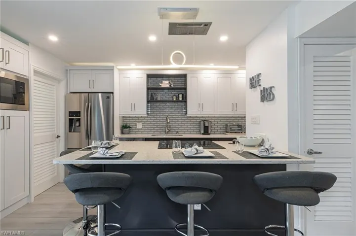 788 Park Shore Dr # F37, Naples, Florida 34103