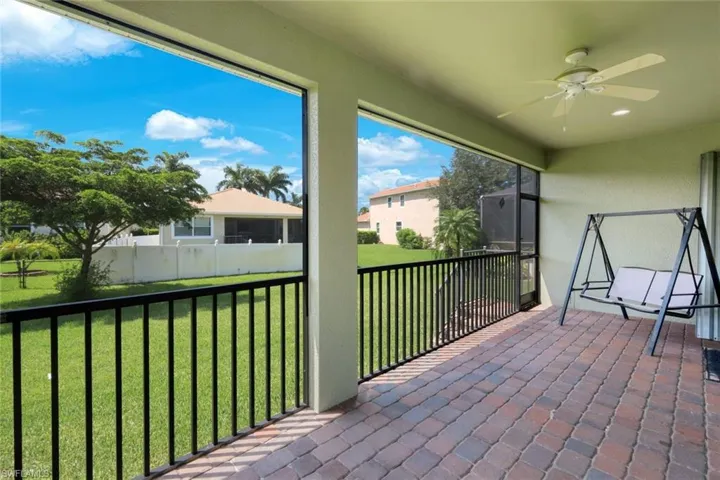 8649 Banyan Bay Blvd, Fort Myers, Florida 33908