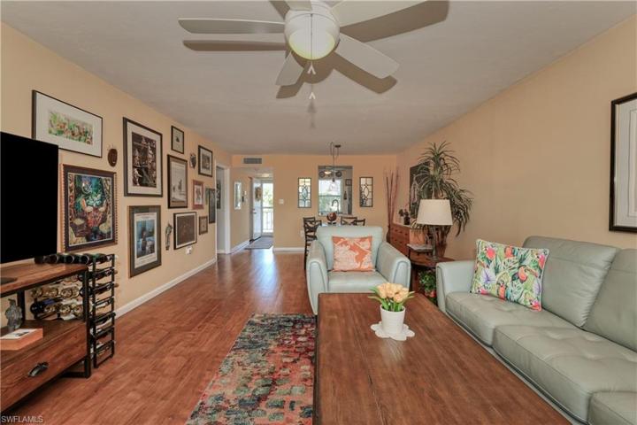 Living area.