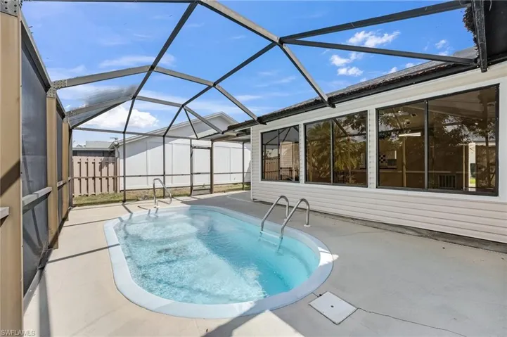 5581 Longleaf Dr, North Fort Myers, Florida 33917