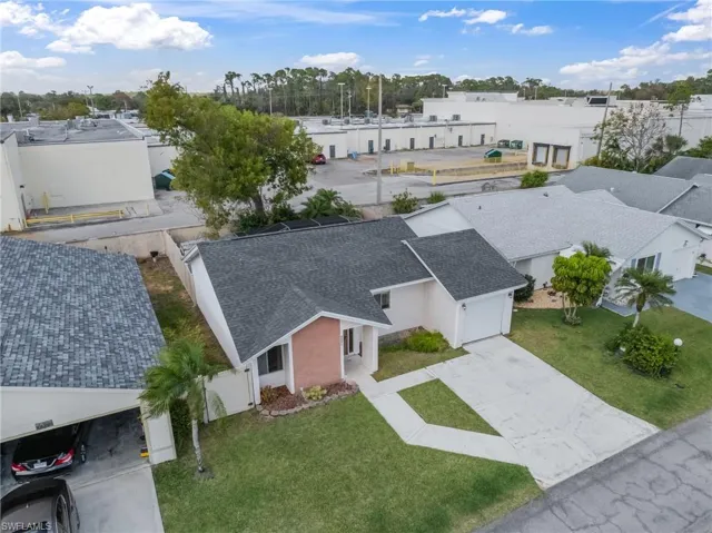 5581 Longleaf Dr, North Fort Myers, Florida 33917