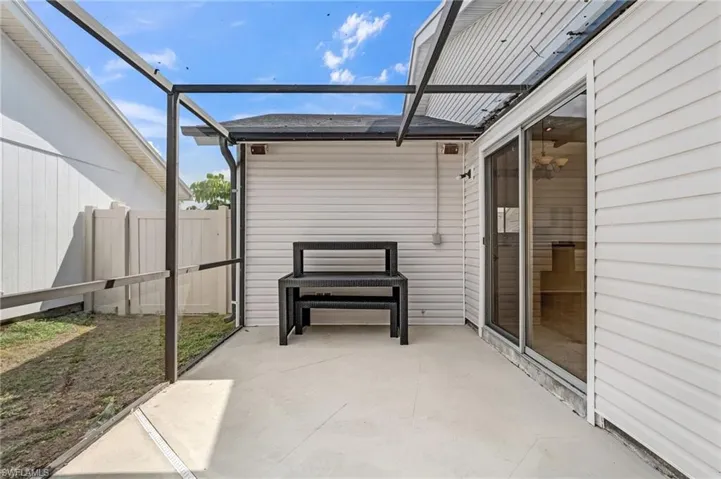 5581 Longleaf Dr, North Fort Myers, Florida 33917