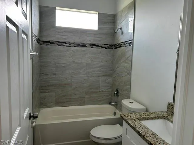 2202 Haviland Ave S, Lehigh Acres, Florida 33973