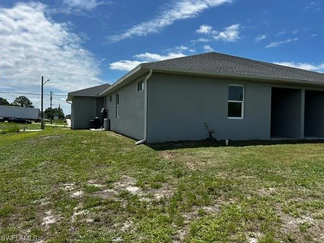 2202 Haviland Ave S, Lehigh Acres, Florida 33973