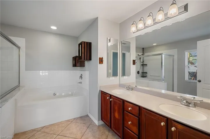 131 NW 6th  ST, Cape Coral, FL 33993