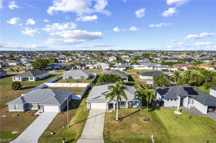 131 NW 6th  ST, Cape Coral, FL 33993