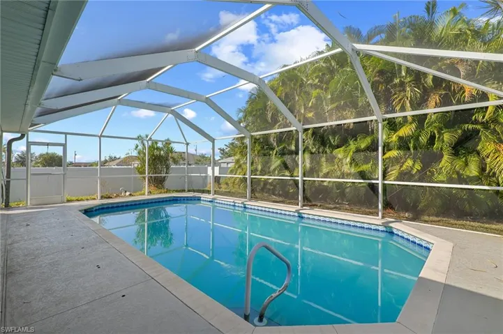 131 NW 6th  ST, Cape Coral, FL 33993