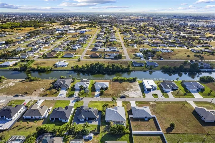 131 NW 6th  ST, Cape Coral, FL 33993