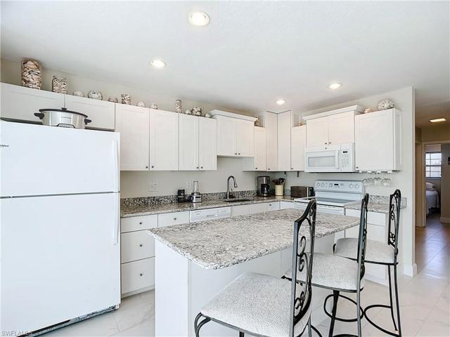 Two Bed One Bath Apt One  - kitchen