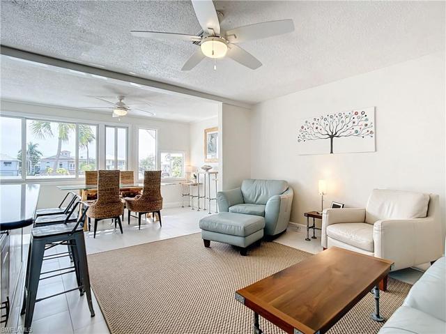 Two Bed One Bath Apt Two - Living / Dining Area