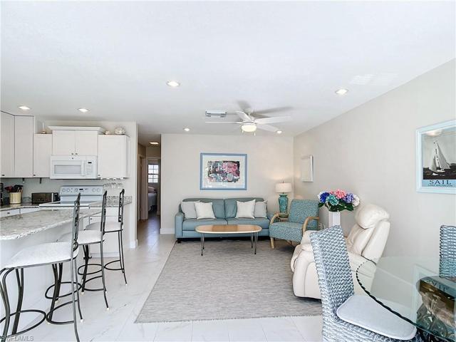 Two Bed One Bath Apt One - Kitchen/Living/Dining