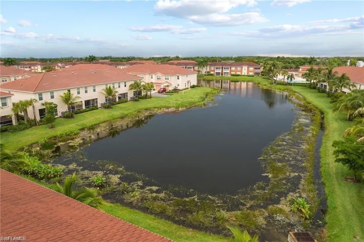 10243 Via Colomba Cir, Fort Myers, Florida 33966