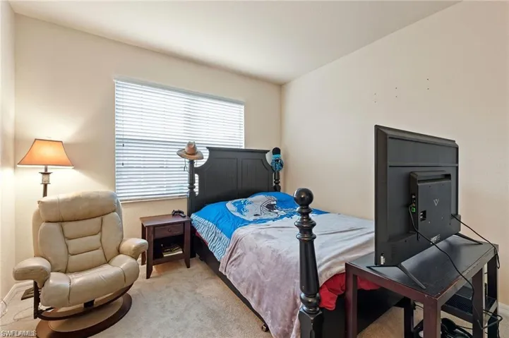 10243 Via Colomba Cir, Fort Myers, Florida 33966