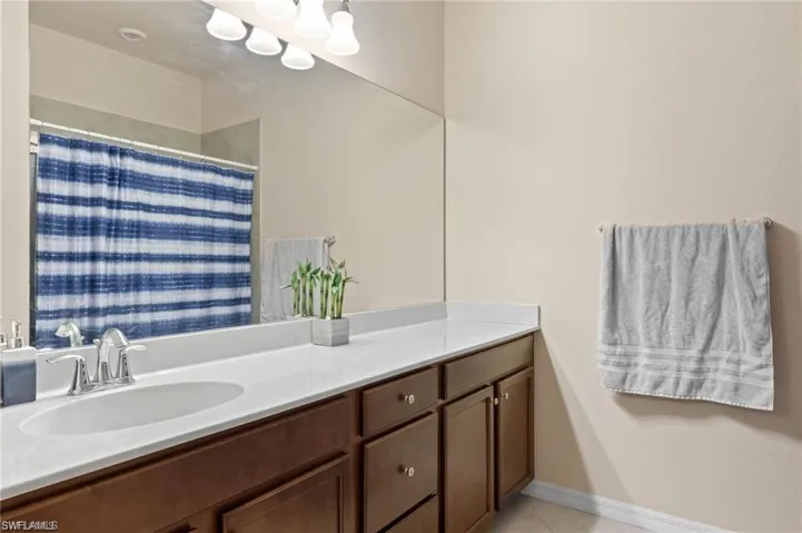 10243 Via Colomba Cir, Fort Myers, Florida 33966