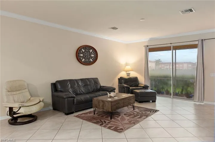 10243 Via Colomba Cir, Fort Myers, Florida 33966