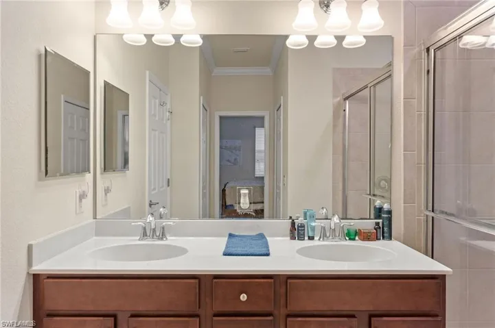 10243 Via Colomba Cir, Fort Myers, Florida 33966