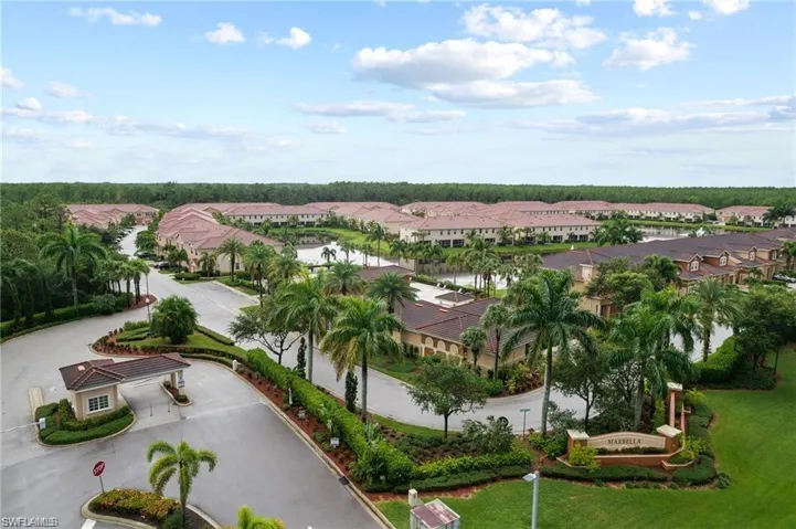 10243 Via Colomba Cir, Fort Myers, Florida 33966