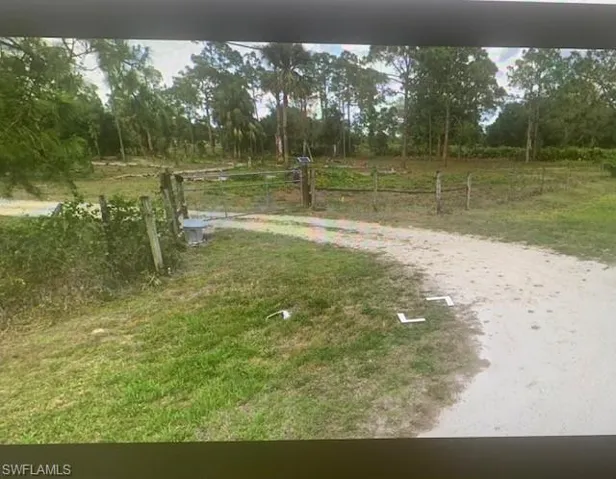 23675  Carolyn  LN, Fort Myers, FL 33913