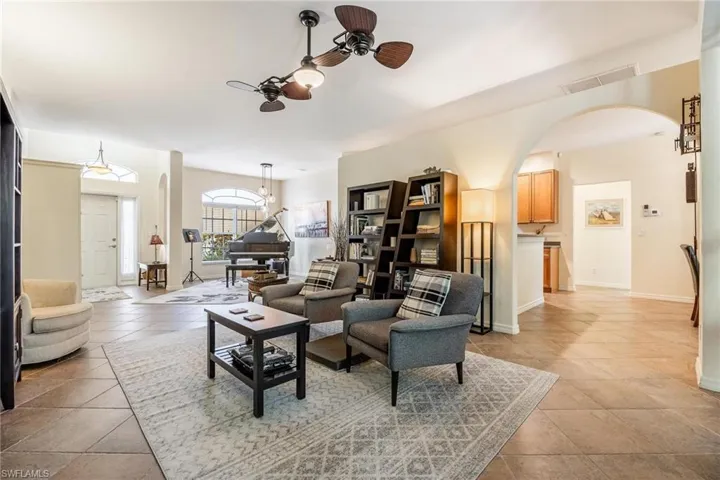 12985  Turtle Cove  TRL, North Fort Myers, FL 33903