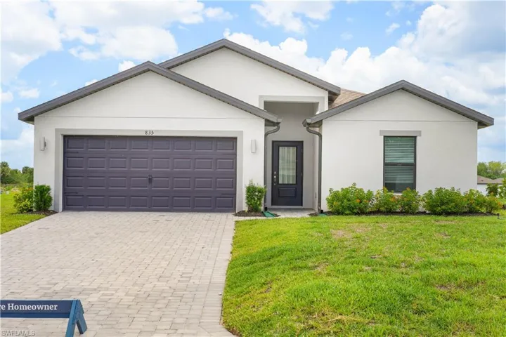 835 Gen D Macarthur Ave, Labelle, Florida 33935