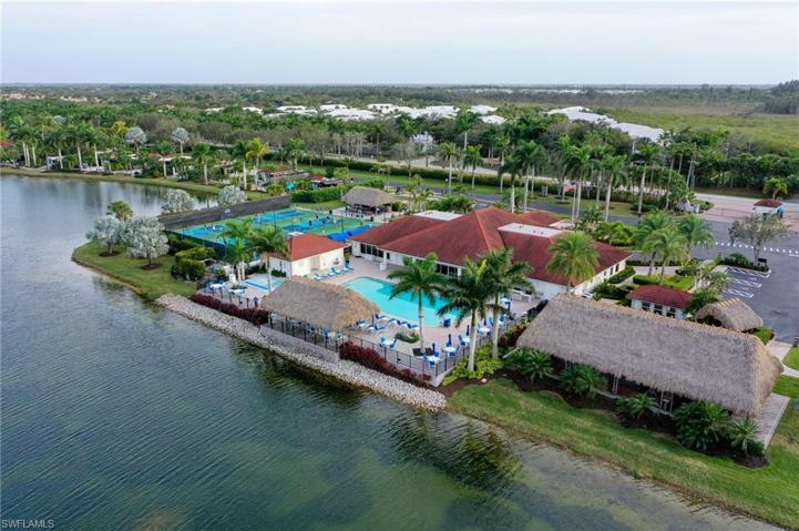 4838 Southern Breeze DR, NAPLES FL 34114