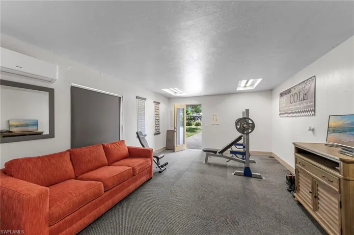 12010 Honeysuckle Rd, Fort Myers, Florida 33966