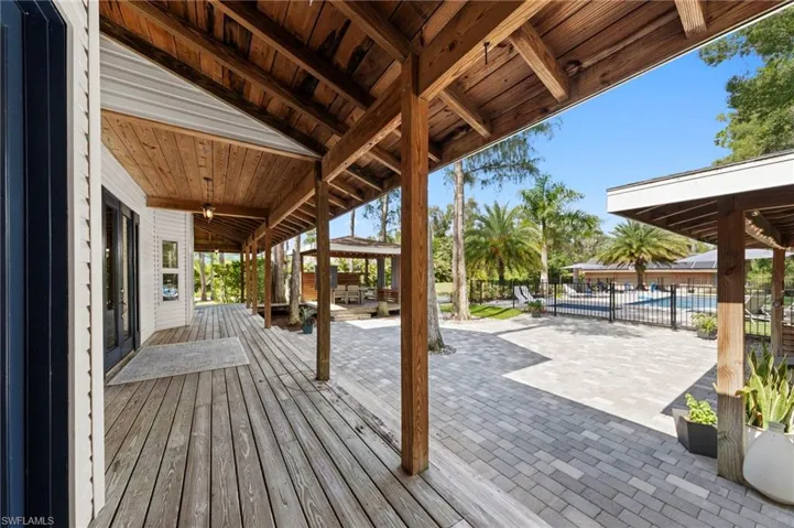 12010 Honeysuckle Rd, Fort Myers, Florida 33966