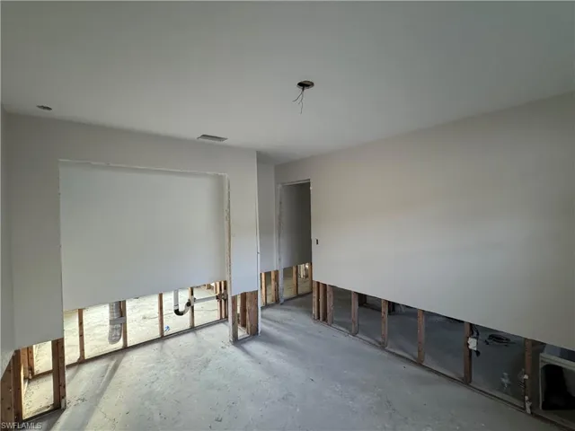1683 Atlanta Plaza Dr, Sanibel, Florida 33957