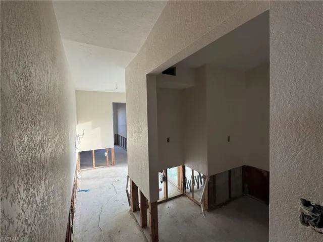 1683 Atlanta Plaza Dr, Sanibel, Florida 33957