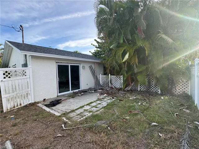 1683 Atlanta Plaza Dr, Sanibel, Florida 33957
