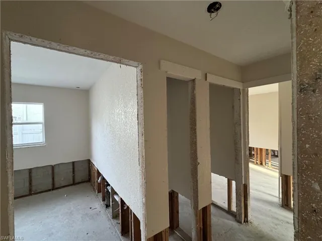 1683 Atlanta Plaza Dr, Sanibel, Florida 33957