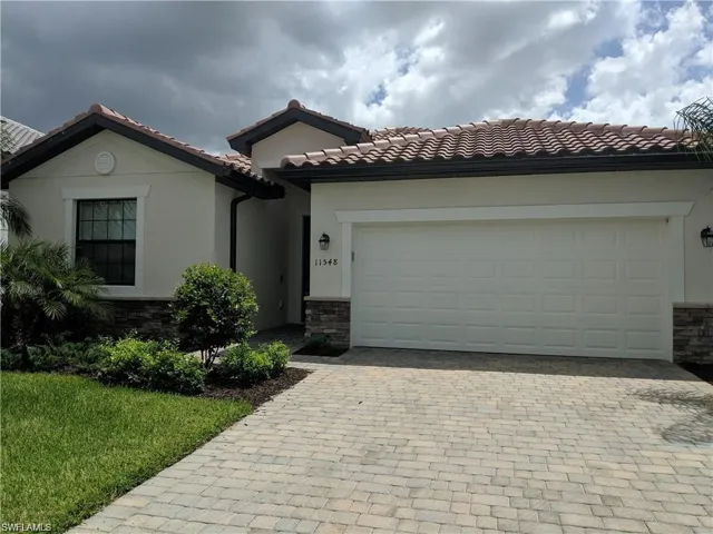 11548 Shady Blossom Dr, Fort Myers, Florida 33913