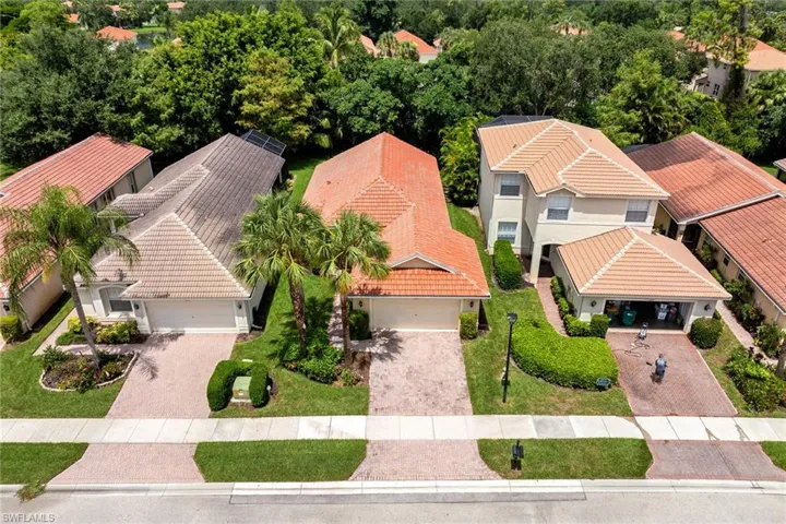 1293  Barrigona  CT, Naples, FL 34119