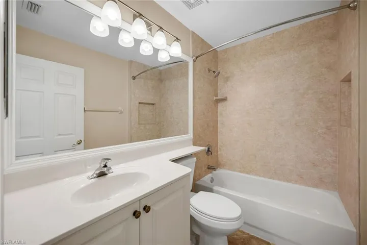 1293  Barrigona  CT, Naples, FL 34119
