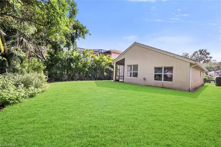 1293  Barrigona  CT, Naples, FL 34119