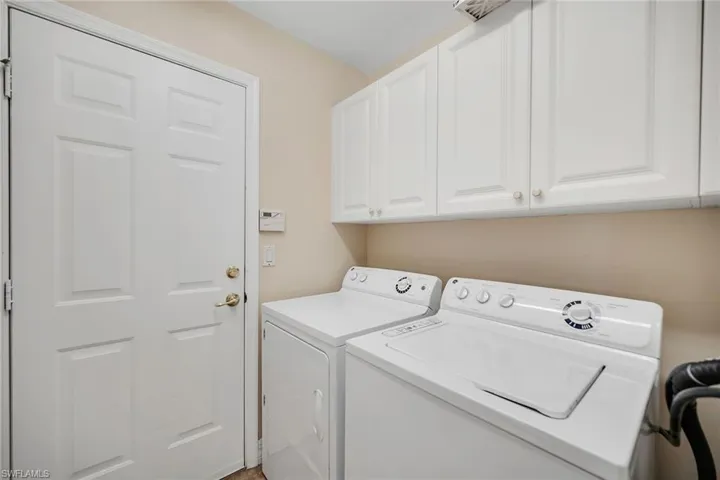 1293  Barrigona  CT, Naples, FL 34119