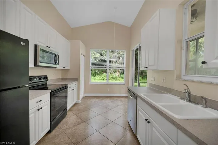 1293  Barrigona  CT, Naples, FL 34119