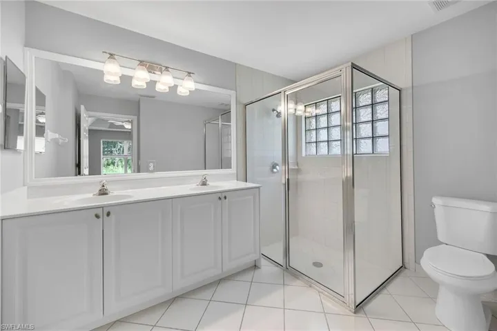 1293  Barrigona  CT, Naples, FL 34119