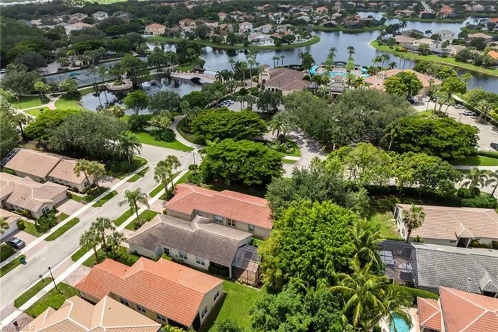 1293  Barrigona  CT, Naples, FL 34119