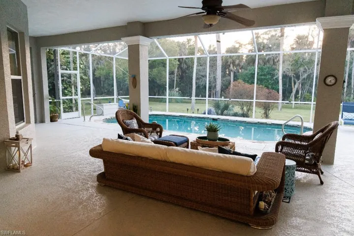 12741  Treeline  CT, North Fort Myers, FL 33903