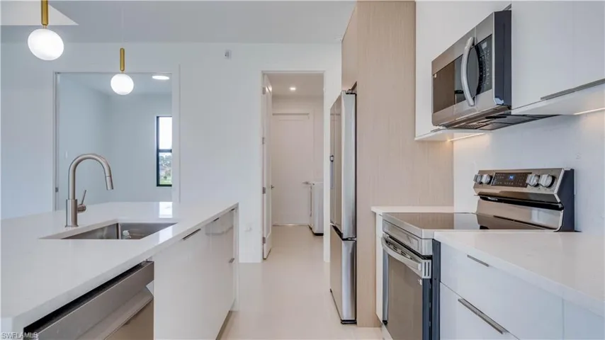 Beautiful high-end stainless steel Samsung appliances.