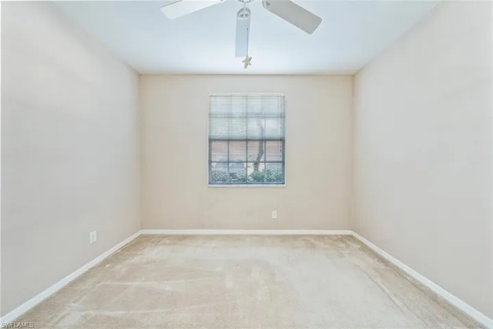 4610  Saint Croix  LN, Naples, FL 34109