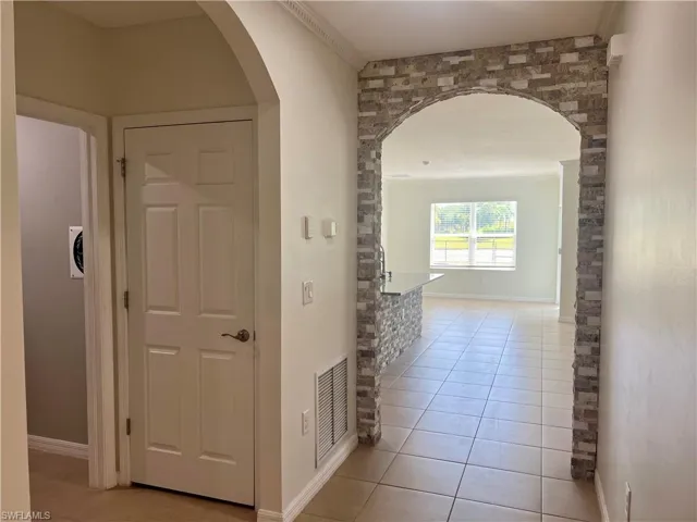 10293 Silver Pond Ln, Lehigh Acres, Florida 33936