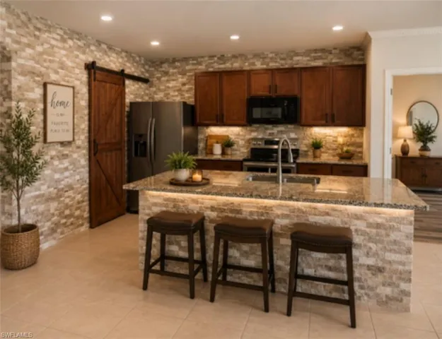 10293 Silver Pond Ln, Lehigh Acres, Florida 33936
