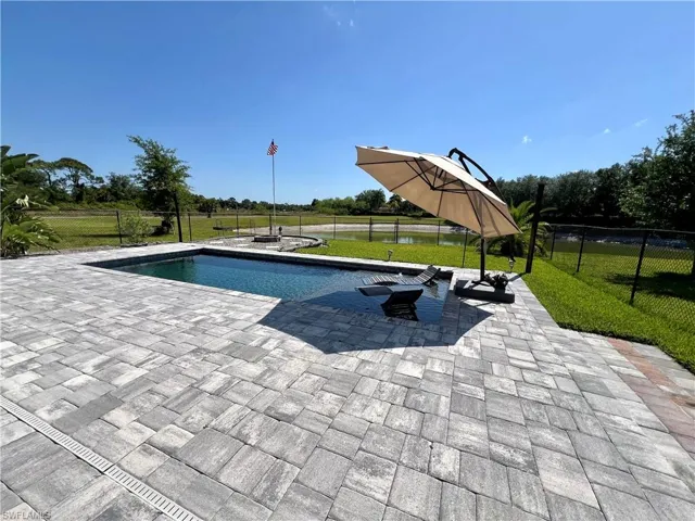 10293 Silver Pond Ln, Lehigh Acres, Florida 33936